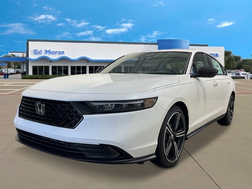 2026 Honda Accord SE in Platinum White Pearl — front three-quarter view