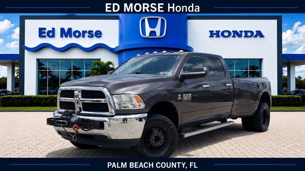 2018 RAM 3500 SLT in Granite Crystal Metallic Clearcoat — front three-quarter view