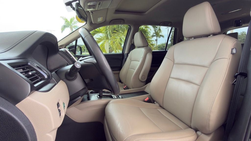 2018 Honda Pilot — interior view